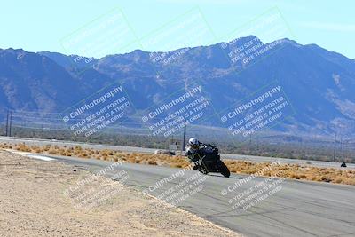 media/Jan-09-2022-SoCal Trackdays (Sun) [[2b1fec8404]]/Turn 8 (1045am)/